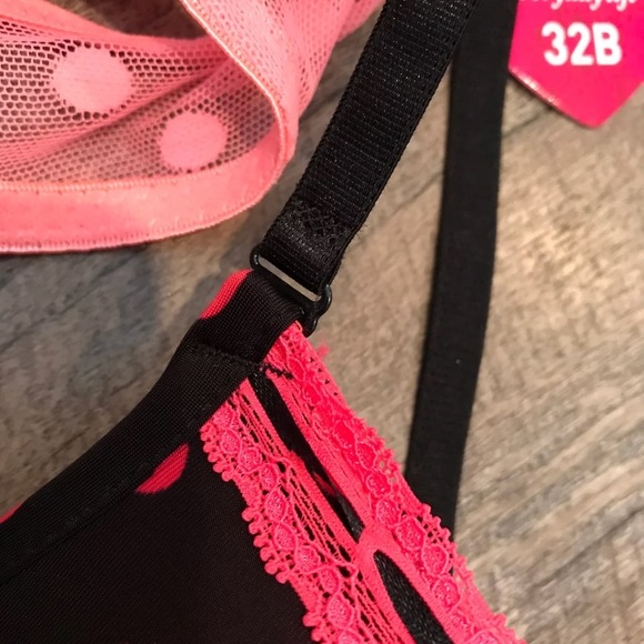 SOLD!!! PUSH UP BRA BUNDLE - Picture 6 of 8